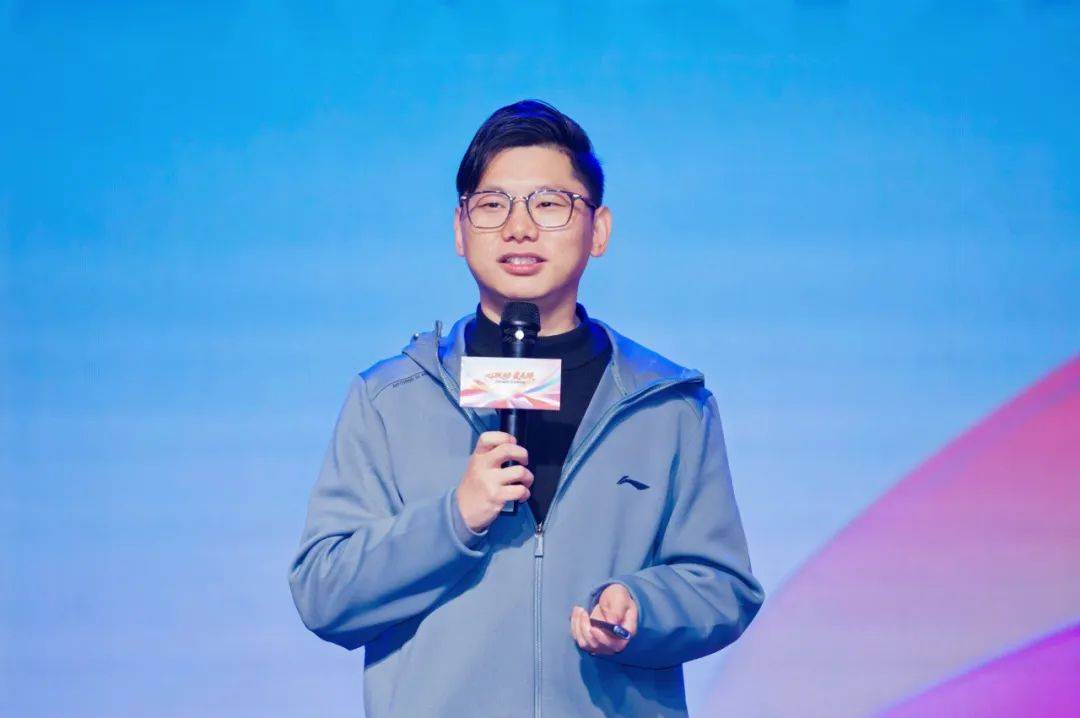 莱旗舰店 抢占消费者购物入口好衣库CEO鲲天：打造私域奥