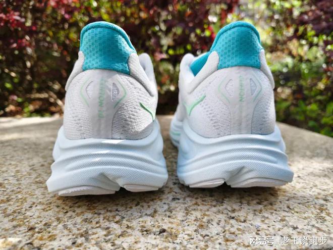 10：恰到好处的卓越跑鞋HOKA CLIFTON(图5)