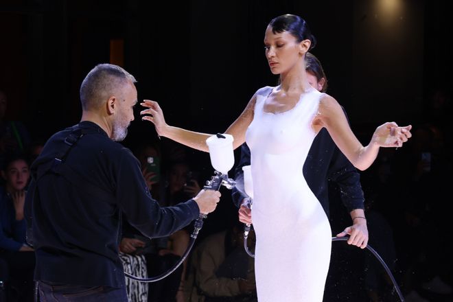 都没有中学生「专业」…这个时代专业运动员穿的(图3)