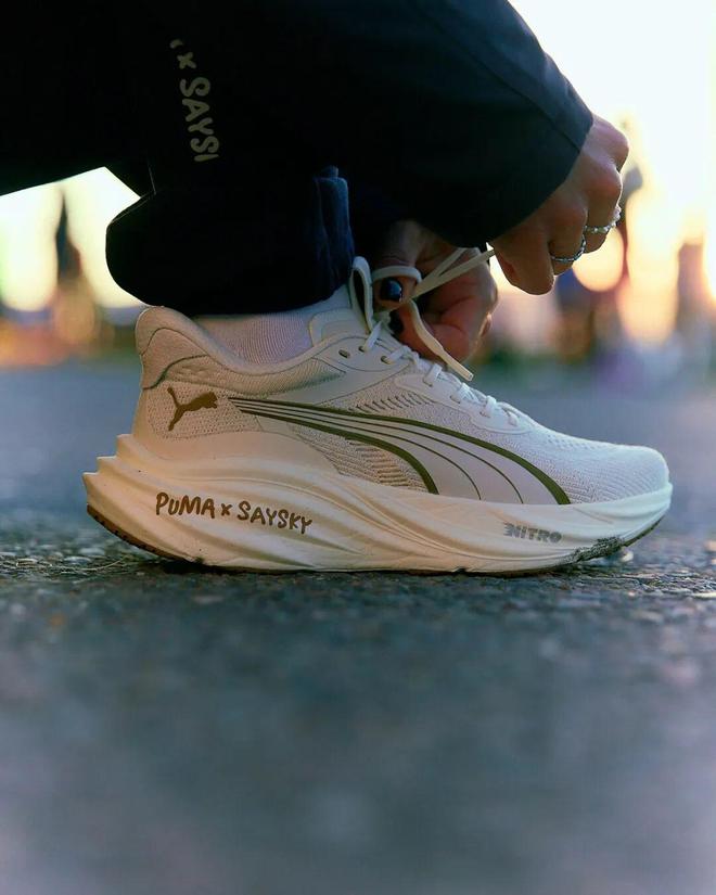 都没有中学生「专业」…这个时代专业运动员穿的(图6)